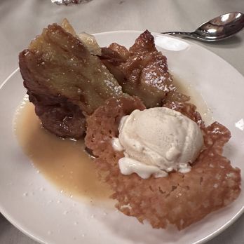 Rainbow Lodge - Warm Croissant Bread Pudding - New American Near Me - Houston, Texas Rainbow Lodge - Warm Croissant Bread Pudding - New American Near Me - Houston, Texas