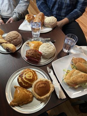 Papá Chuy's Bakery by null