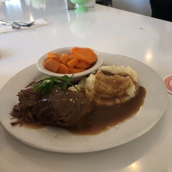 Jongewaard's Bake n Broil - Pot roast dinner - American Near Me - Long Beach, California