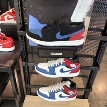 Foot Locker - Shoe Stores Near Me - Roseville, California Foot Locker - Shoe Stores Near Me - Roseville, California