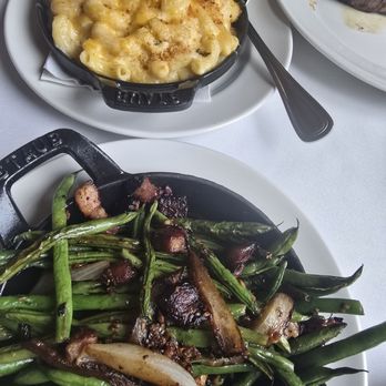 801 Chophouse Leawood - Green Beans and Mac and Cheese - Bars Near Me - Leawood, Kansas 801 Chophouse Leawood - Green Beans and Mac and Cheese - Bars Near Me - Leawood, Kansas
