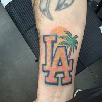 Paper Crane Studio - LA 90's inspired colors :) - Tattoo Near Me - Long Beach, California