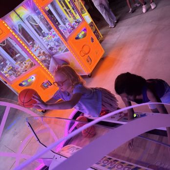 Zoocade - Arcades Near Me - Austin, Texas Zoocade - Arcades Near Me - Austin, Texas