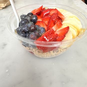 Nordstrom Gelato Bar - Açai bowl - Gelato Near Me - Honolulu, Hawaii Nordstrom Gelato Bar - Açai bowl - Gelato Near Me - Honolulu, Hawaii