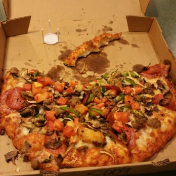 Round Table Pizza - I love how many toppings they put on a pizza. - Pizza Near Me - Las Vegas, Nevada