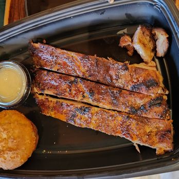 Ludy's Bbq - Light Plate with 3 ribs - Barbeque Near Me - Woodland, California Ludy's Bbq - Light Plate with 3 ribs - Barbeque Near Me - Woodland, California