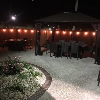 Wood n Tap - Fancier outdoor seating than I've ever seen at a WnT! - Bars Near Me - Hamden, Connecticut Wood n Tap - Fancier outdoor seating than I've ever seen at a WnT! - Bars Near Me - Hamden, Connecticut