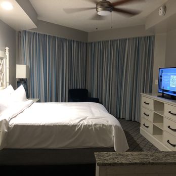 Marriott's Royal Palms - Primary bedroom - Hotels Near Me - Orlando, Florida Marriott's Royal Palms - Primary bedroom - Hotels Near Me - Orlando, Florida
