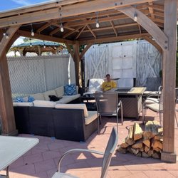 Rio Vista Wines at the Cabin - Outdoor seating