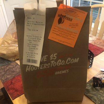 Hooters - Chicken Wings Near Me - Buford, Georgia