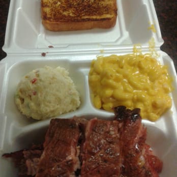 King's Barbeque - Barbeque Near Me - Baytown, Texas