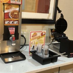 Park 116 - "Hot" breakfast no syrup-staff looked also