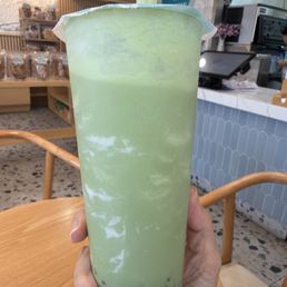 Nami Matcha trước đây uống rất đặc và ngon, bây giờ làm loãng nhiều, chất lượng không như trước đây. Khác so với hình ảnh.