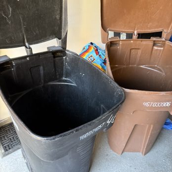 Coastal Bin Cleaning - Pressure Washers Near Me Coastal Bin Cleaning - Pressure Washers Near Me