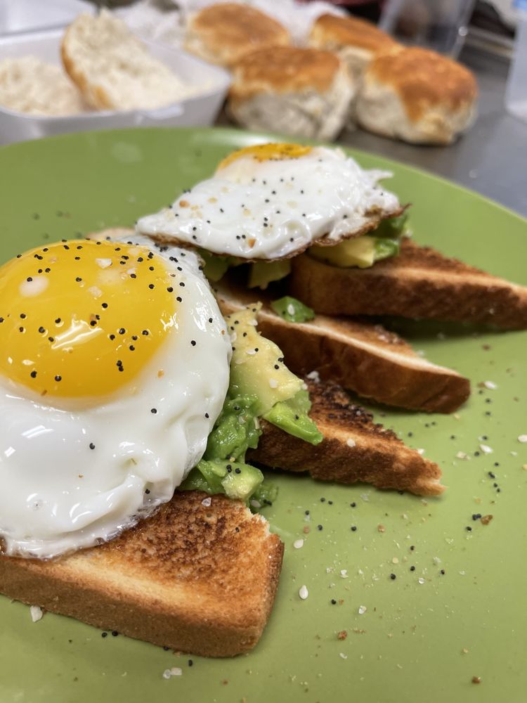 SGT PEPPERS CAFE Updated August 2024 20 Photos 700 W Jefferson St