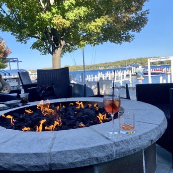 PIER 290 - Such a nice fire pit!! - American Near Me - Williams Bay, Wisconsin PIER 290 - Such a nice fire pit!! - American Near Me - Williams Bay, Wisconsin