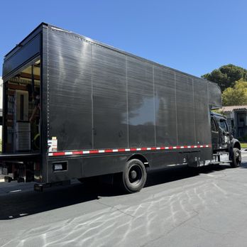 The Moving Company - Moving truck - Movers Near Me - Placentia, California The Moving Company - Moving truck - Movers Near Me - Placentia, California
