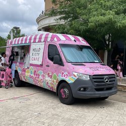 Hello Kitty Cafe Truck