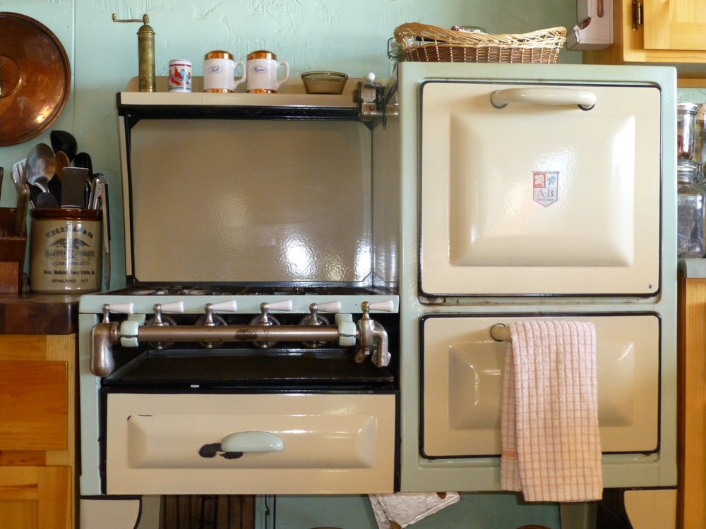 ANTIQUE STOVE HEAVEN Updated September 2024 44 Photos & 139 Reviews