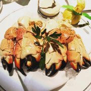 Fresh Stone Crab Claw Platter Menu Truluck S Ocean S Finest Seafood And Crab Rosemont