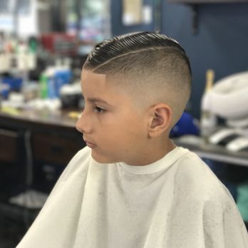 Tophitters Barber Shop - Cut done by villa - Barbers Near Me - Paramount, California Tophitters Barber Shop - Cut done by villa - Barbers Near Me - Paramount, California