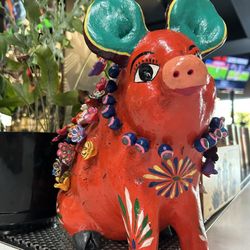 Decor at Mesa Mercado