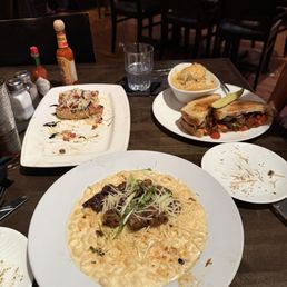 SMOKED GOUDA WHITE CHEDDAR MAC & CHEESE with short rib SHORT RIB GRILLED CHEESE BRUSCHETTA SMOKED GOUDA WHITE CHEDDAR MAC & CHEESE with short rib SHORT RIB GRILLED CHEESE BRUSCHETTA
