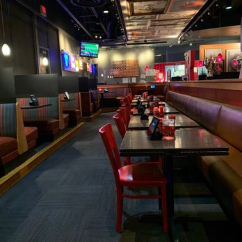 Red Robin - View from my table really exotic! Not busy yet .. - Burgers Near Me - Bartonsville, Pennsylvania Red Robin - View from my table really exotic! Not busy yet .. - Burgers Near Me - Bartonsville, Pennsylvania