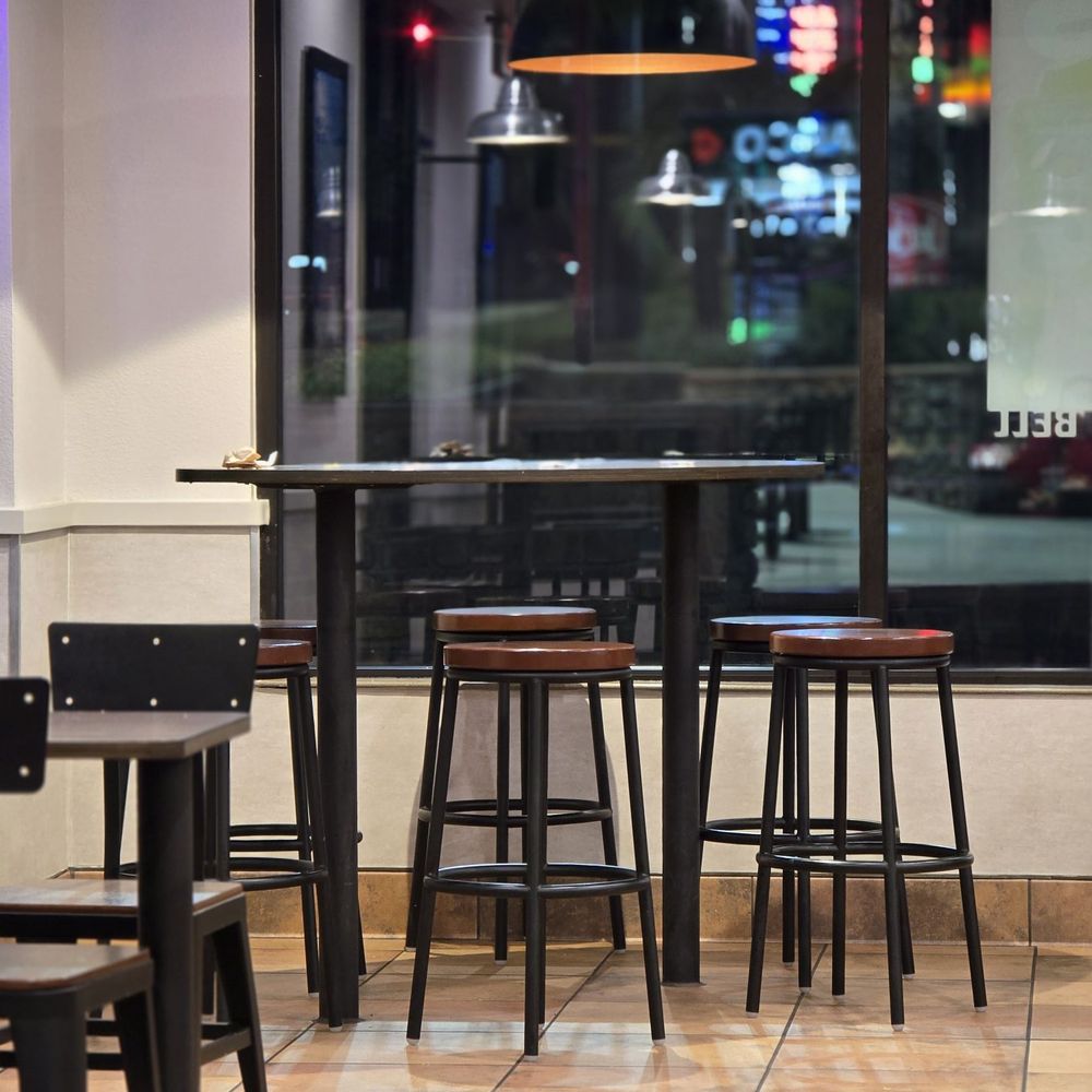 Taco Bell - Live Más Café - Fast Food Near Me - Newhall, California Taco Bell - Live Más Café - Fast Food Near Me - Newhall, California