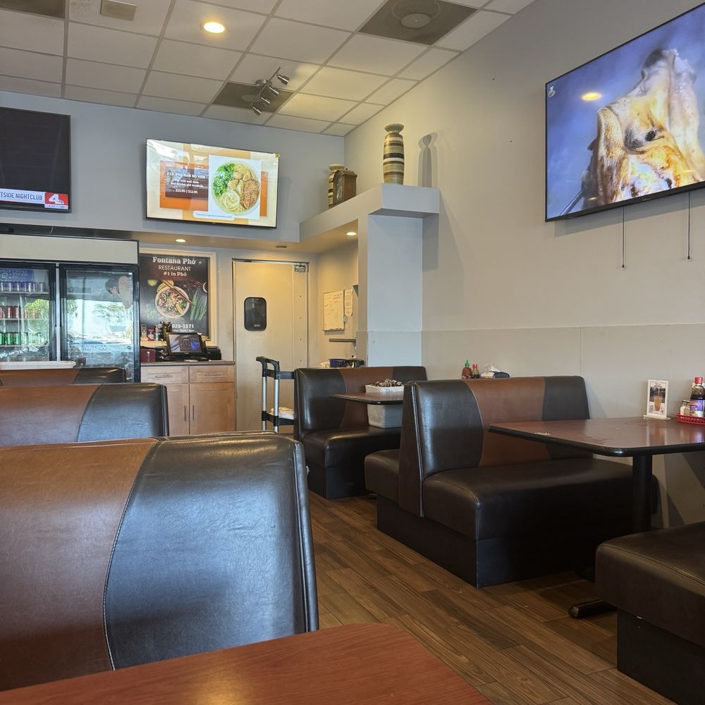 Fontana Pho - Seating - Vietnamese Near Me - Fontana, California Fontana Pho - Seating - Vietnamese Near Me - Fontana, California