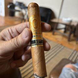 Liberty Tobacco - The upstairs lounge - Noah's pick