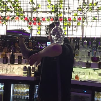 City Zebrano - Good bar skills - Cocktail Bars Near Me - London, XGL