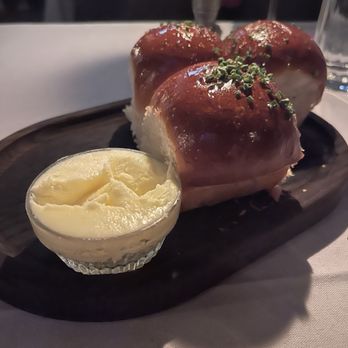 Maple & Ash - Steakhouses Near Me - Chicago, Illinois Maple & Ash - Steakhouses Near Me - Chicago, Illinois