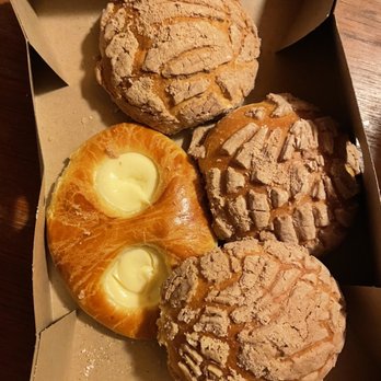 Goleta Bakery - Chocolate Concha and Cheese Danish - Bakeries Near Me - Goleta, California Goleta Bakery - Chocolate Concha and Cheese Danish - Bakeries Near Me - Goleta, California