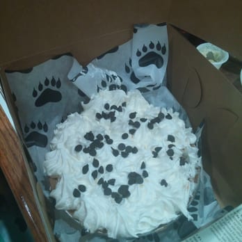 Black Bear Diner Arvin - Chocolate Cream pie lookin good - Breakfast & Brunch Near Me - Arvin, California