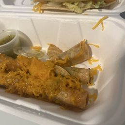3 Rolled Tacos with Cheese Beef Taco 3 Rolled Tacos with Cheese Beef Taco