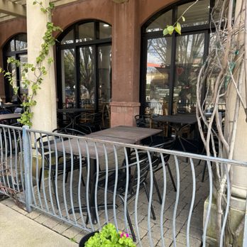 Pure Grain Bakery & Cafe - Outside sitting area - Bakeries Near Me - Vacaville, California