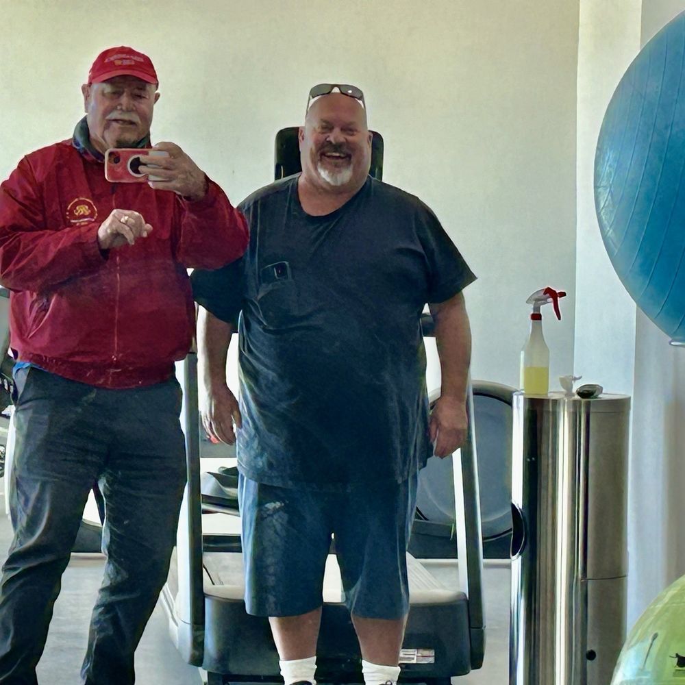 Manager Lou Milioti & Wayne in red from the gym. Manager Lou Milioti & Wayne in red from the gym.