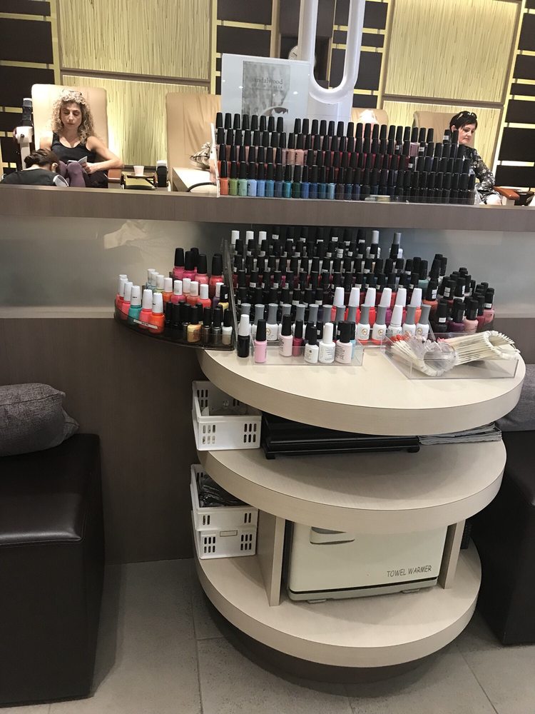 SANDALWOOD SPA AND NAILS 18 Photos & 41 Reviews Nail Salons 302