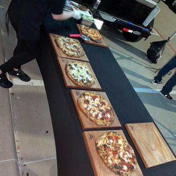 Fireova Pizza - Thin and crispy crust. - Caterers Near Me