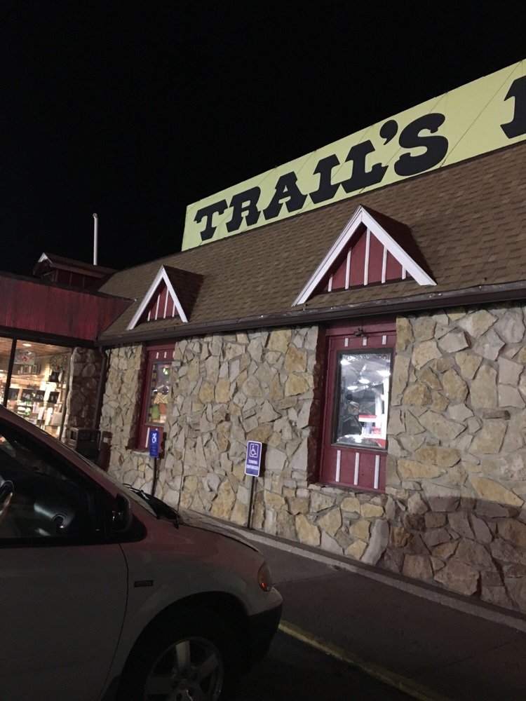 ROCK PORT PLAZA Updated May 2024 1306 US Highway 136 W, Rock Port