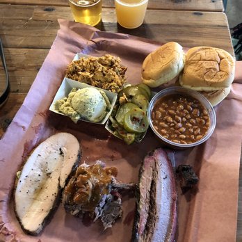 la Barbecue - Barbeque Near Me - Austin, Texas