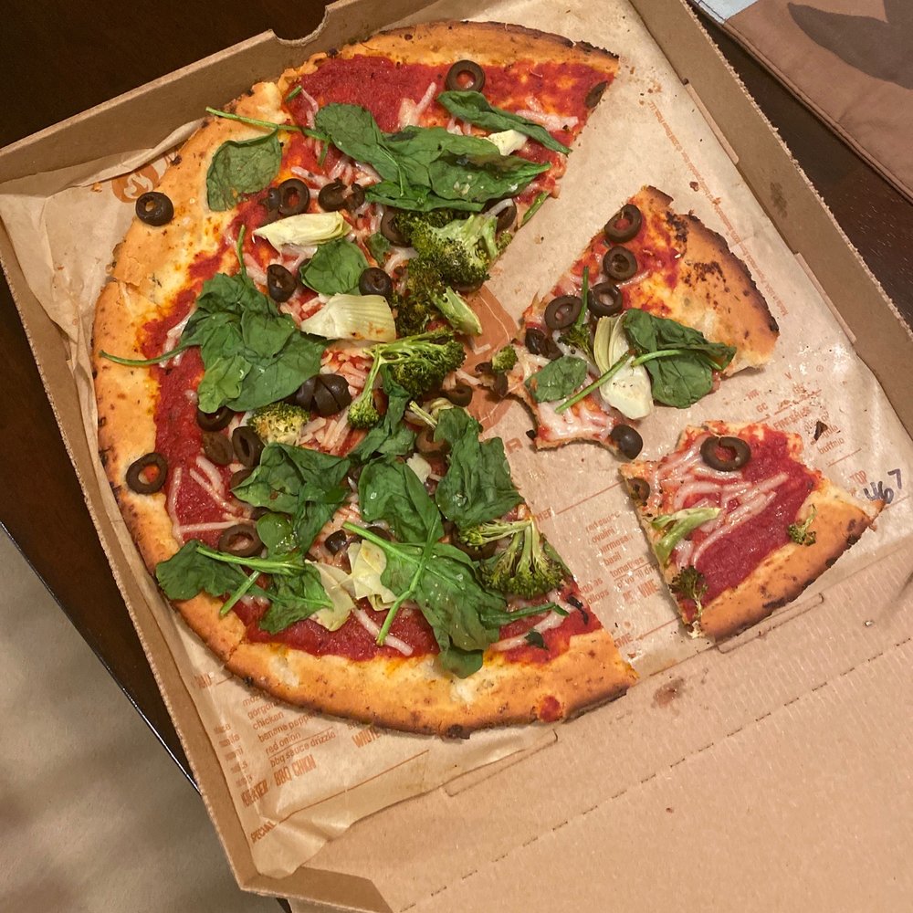 Blaze Pizza - Cyo pizza - Salad Near Me - Gold River, California