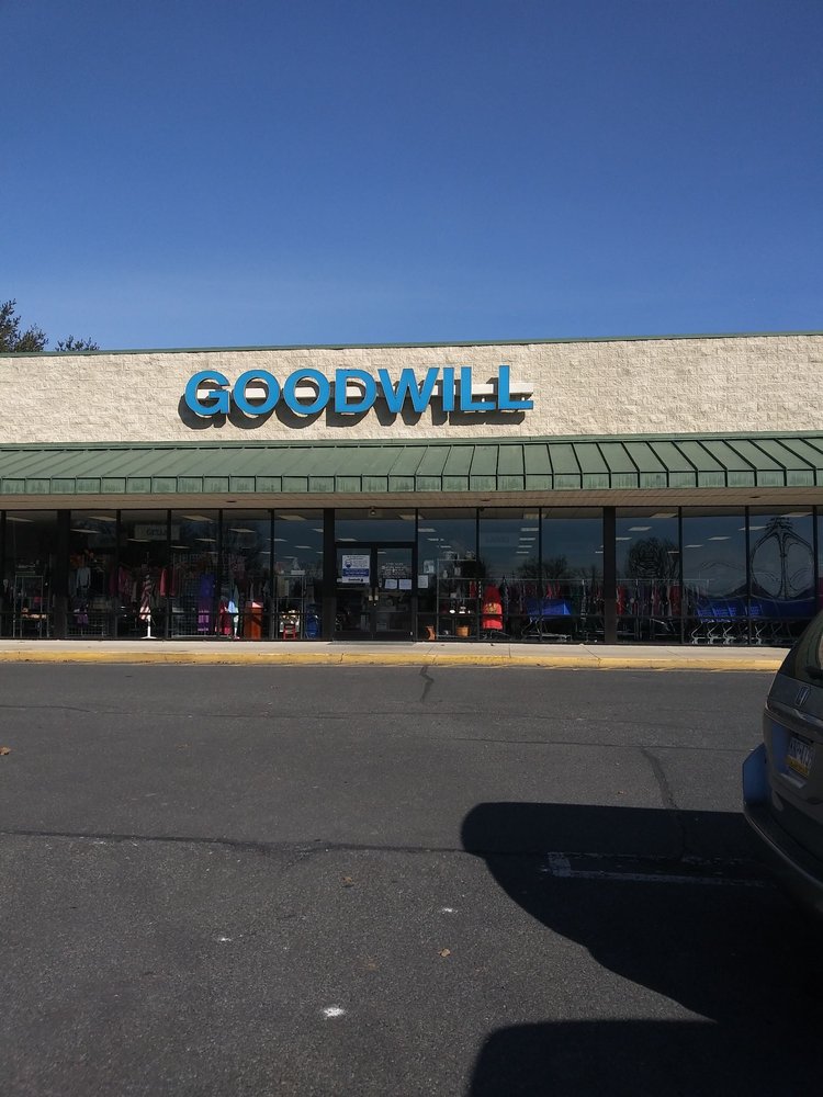 GOODWILL Updated October 2024 11105 Buchanan Trl E, Waynesboro, Pennsylvania Thrift Stores