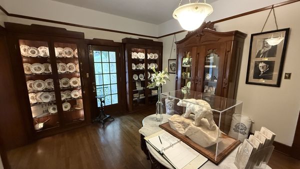 The Guenther House by null