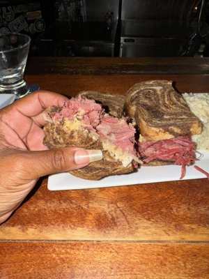 An Poitin Stil by null