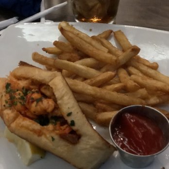 Pier 48 - Lobster Roll - Seafood Near Me - Indianapolis, Indiana