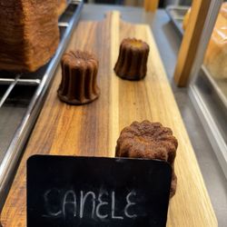 D'avant Bakery - Canele