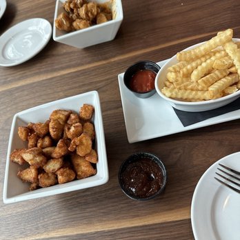 Rusk Kitchen & Bar - Cocktail Bars Near Me - Cincinnati, Ohio