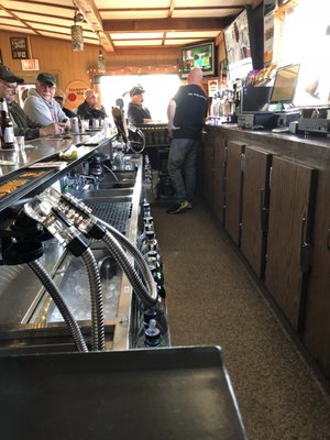 Cari & Rons Cham Tap North